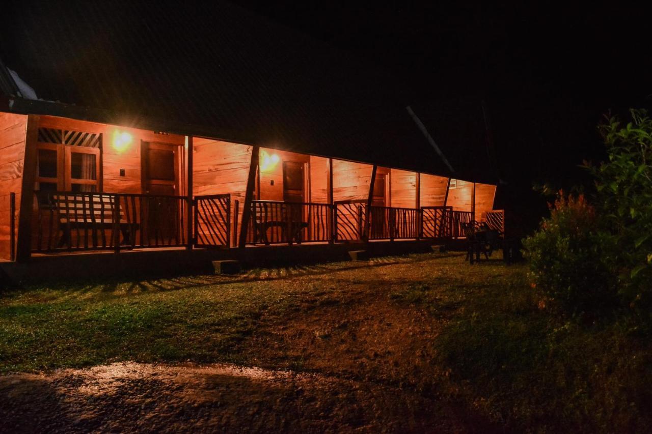 Cinnamon Village Sinharaja Deniyaya Eksteriør bilde