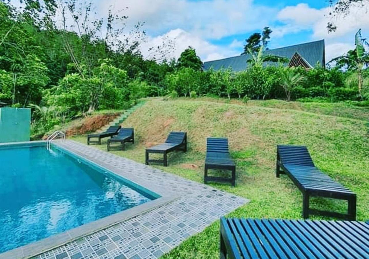 Cinnamon Village Sinharaja Deniyaya Eksteriør bilde
